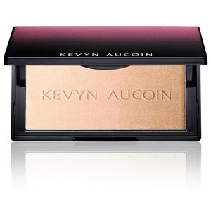 Kevyn Aucoin The Neo Highlighter-Sahara. Brighten, Pigmented, Radiant, Fancy